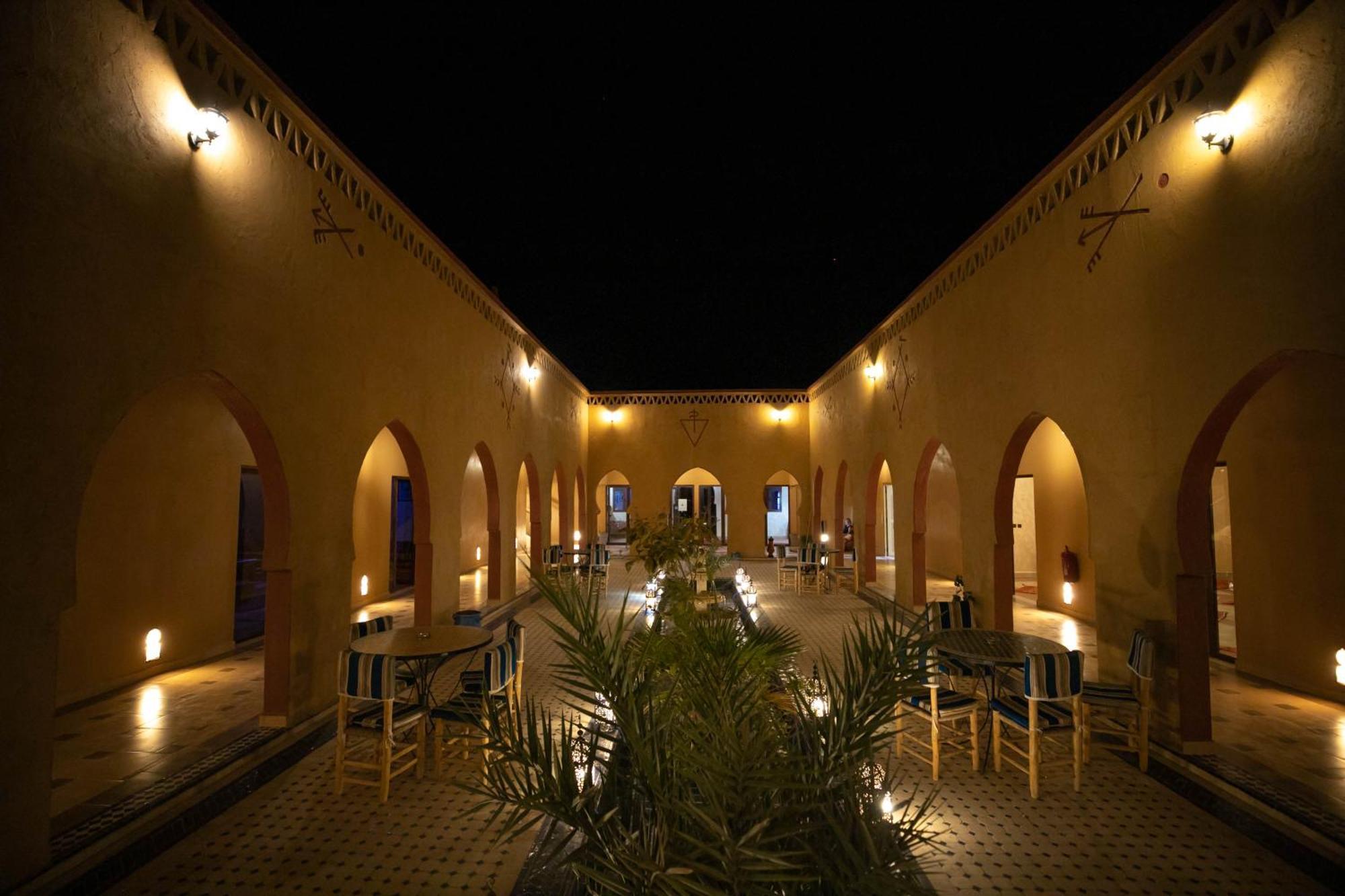 Berber Palace 梅尔祖卡 外观 照片
