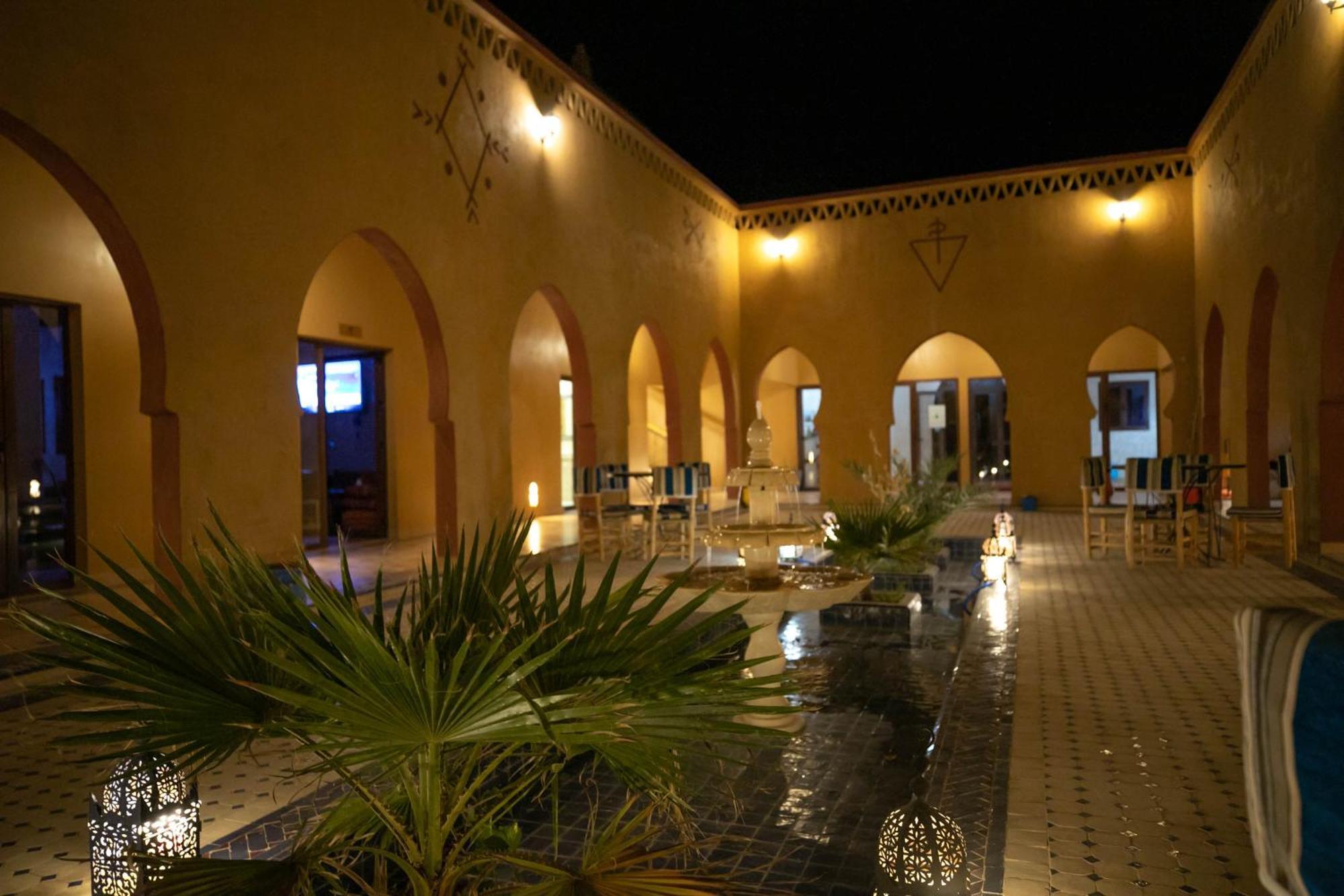 Berber Palace 梅尔祖卡 外观 照片