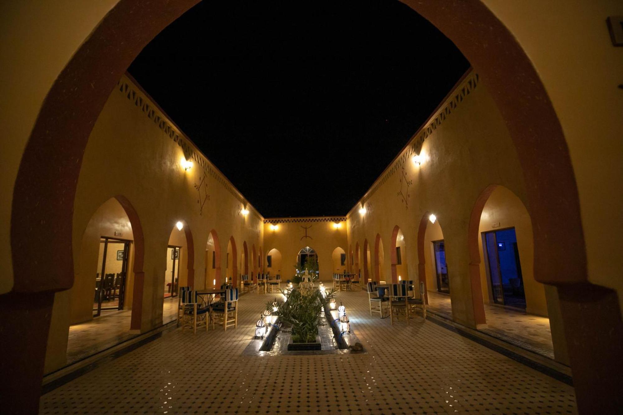 Berber Palace 梅尔祖卡 外观 照片